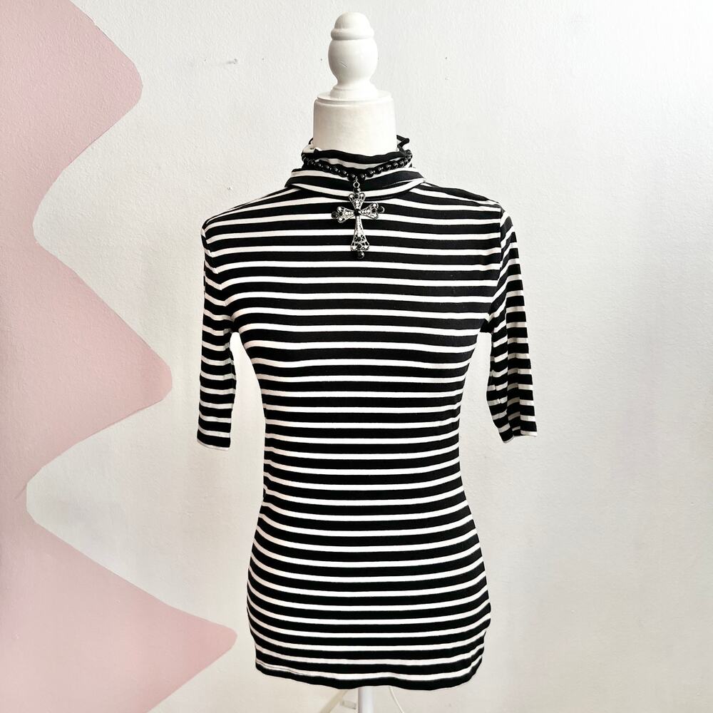 Black Striped Turtleneck‎ Top Minimalist Y2K Grunge Retro 2000s Medium